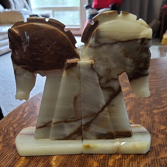 ESTATE Vintage Pair Trojan Onyx Horse Head Bookends InMint Condition